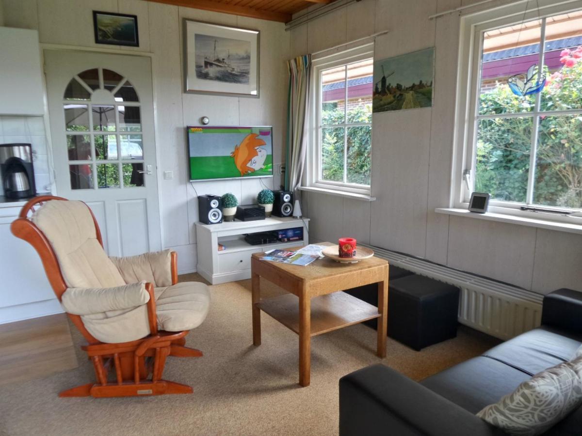 3 Pers Waterfront Swedish House W Sauna, Modern Kitchen And Private Terrace Anjum 外观 照片