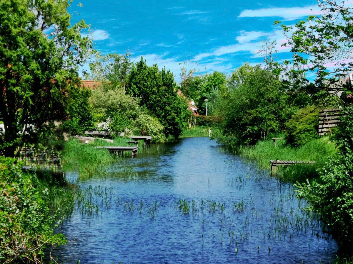 3 Pers Waterfront Swedish House W Sauna, Modern Kitchen And Private Terrace Anjum 外观 照片